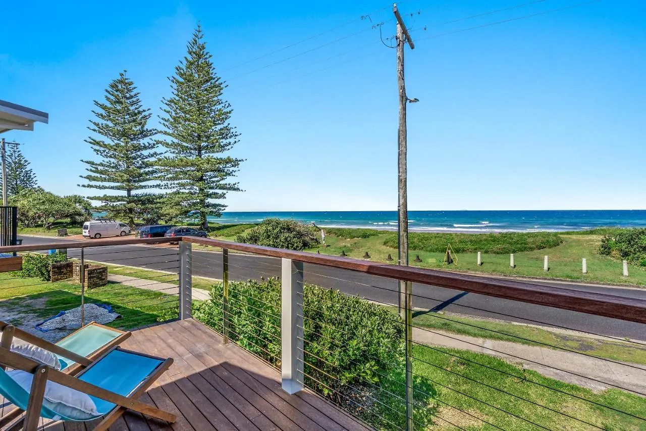 Surfside - Lennox Head Villa