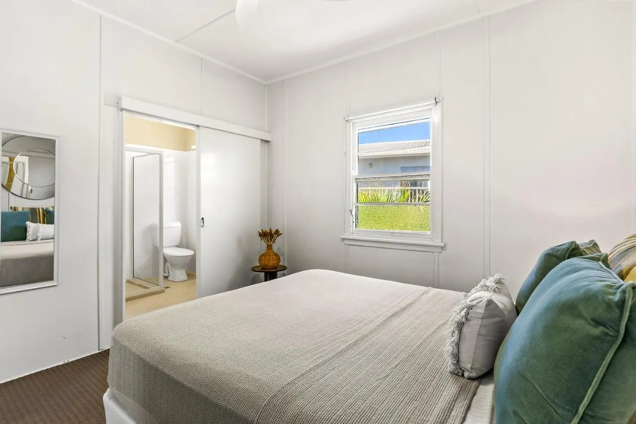 Surfside - Lennox Head Villa